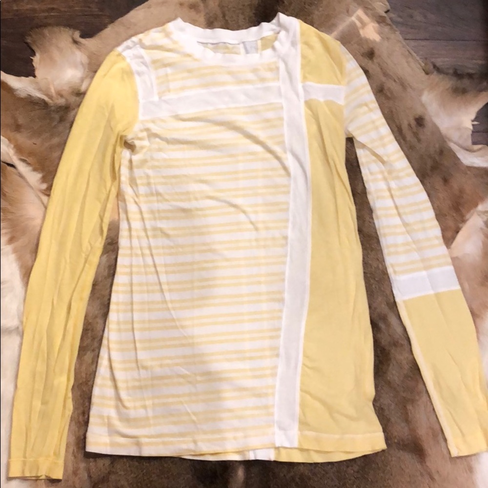 Lululemon long sleeve top